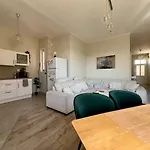 Centre Piac View 아파트